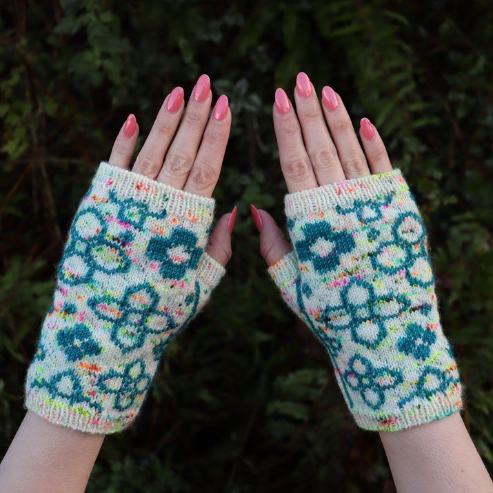 Flower Bed Mitts